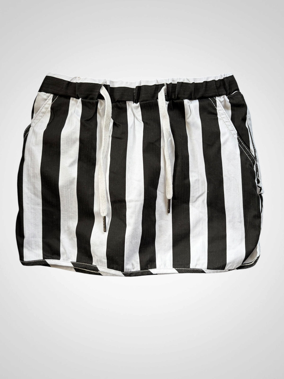 Minti Black and White Skirt - Size 6