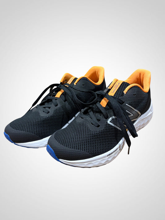 New Balance Kids Trainers - Size 4 - BNWOT