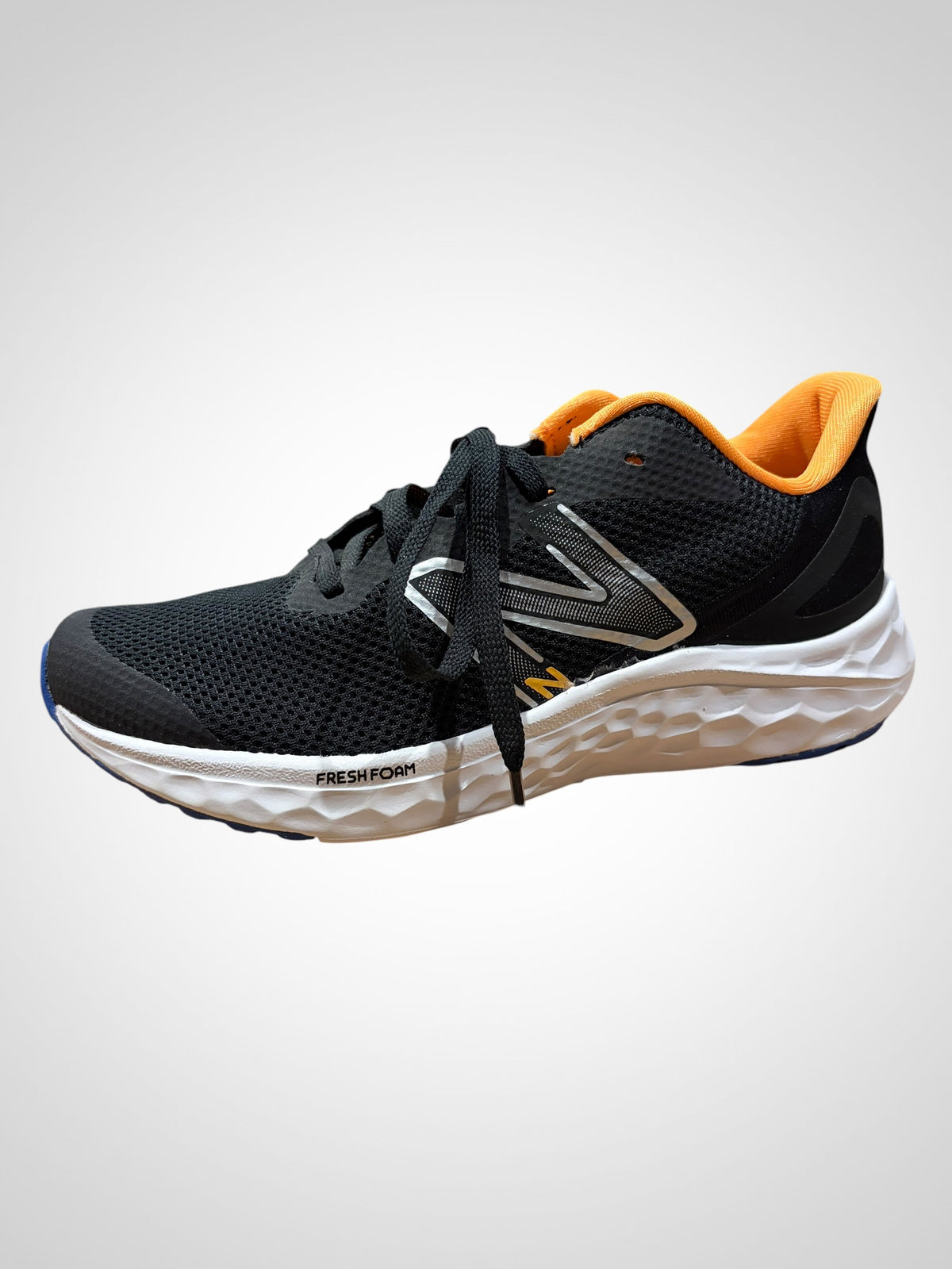 New Balance Kids Trainers - Size 4 - BNWOT