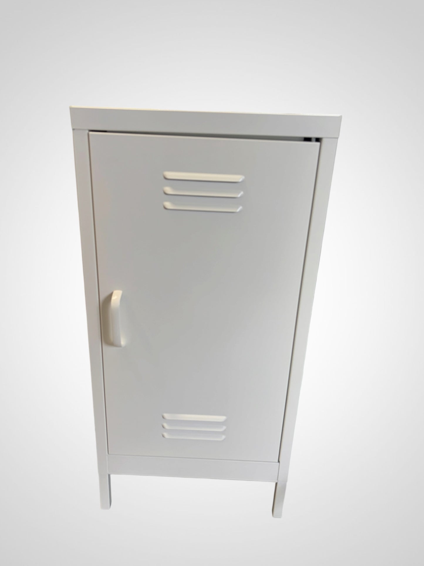 Mocka Low Single Locker in White