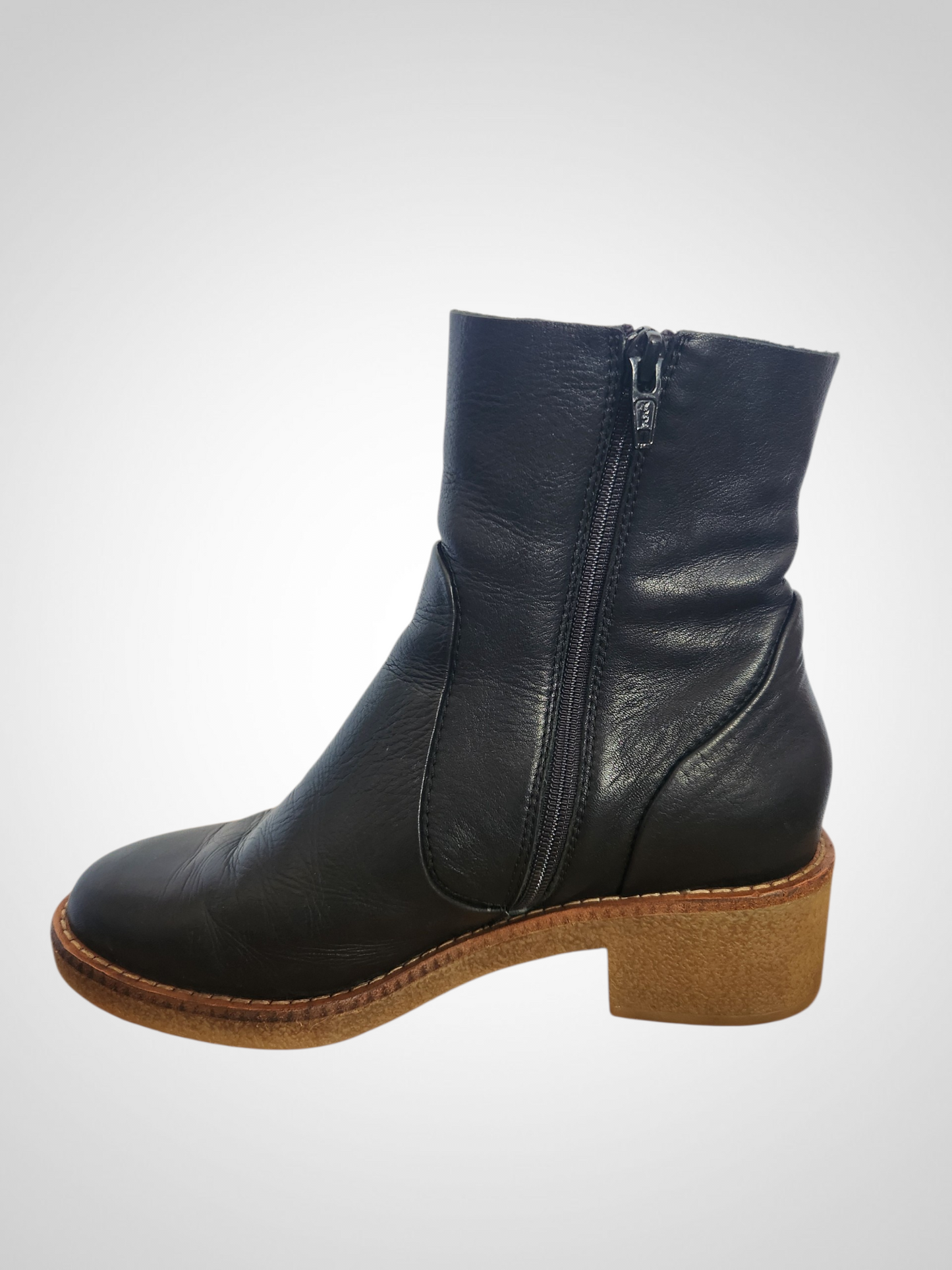 Isabella Anselmi Black Leather Boots - Size 38