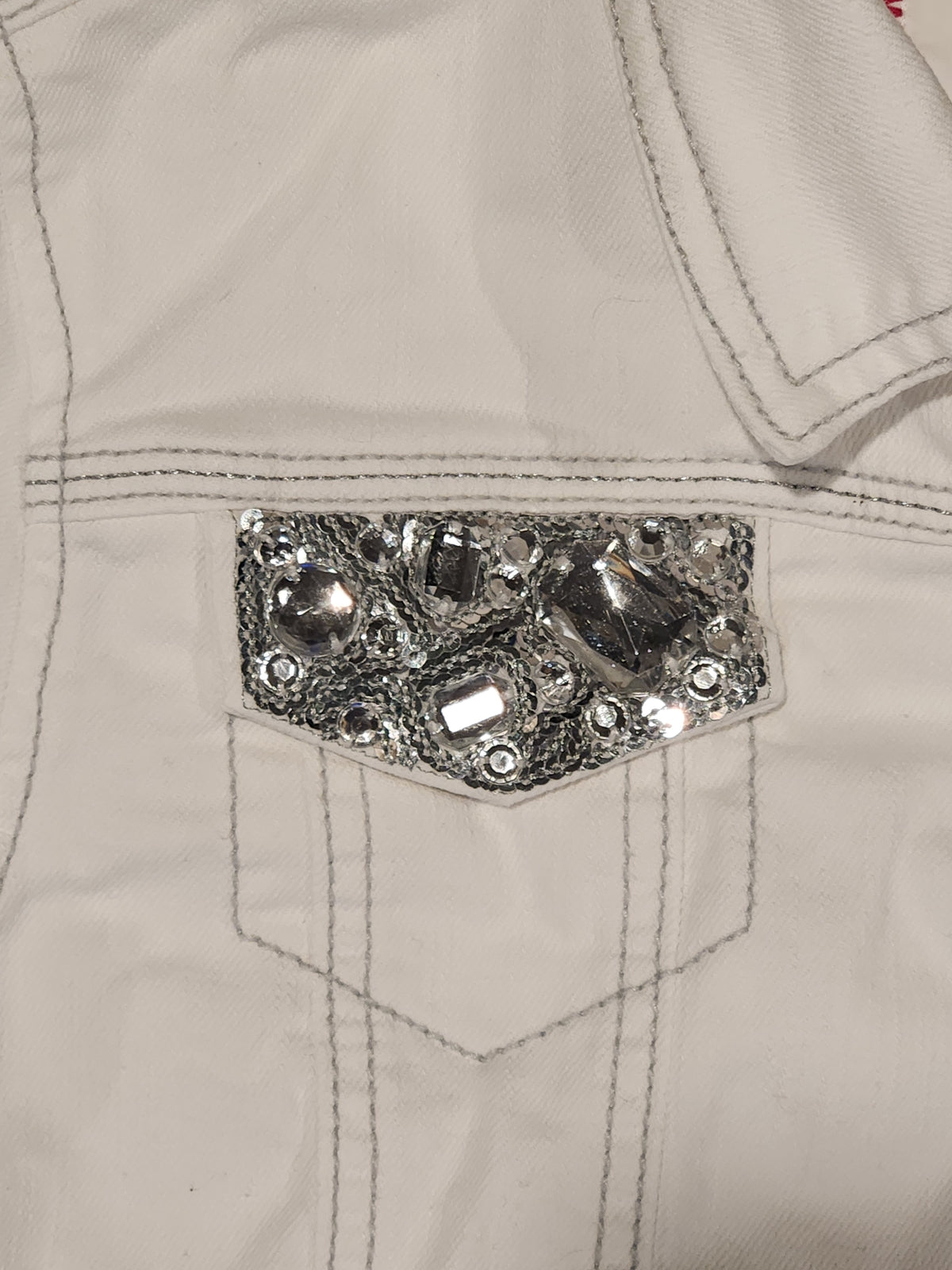 Girls White Guess Jacket - Size 16 or XL